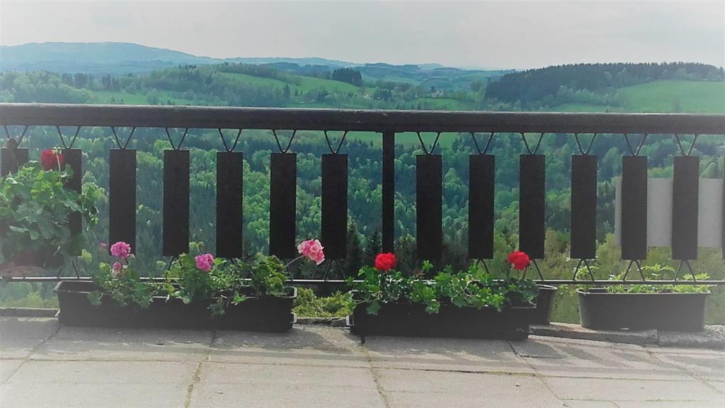 Penzion Pohlednicka Hotel Benecko Bagian luar foto