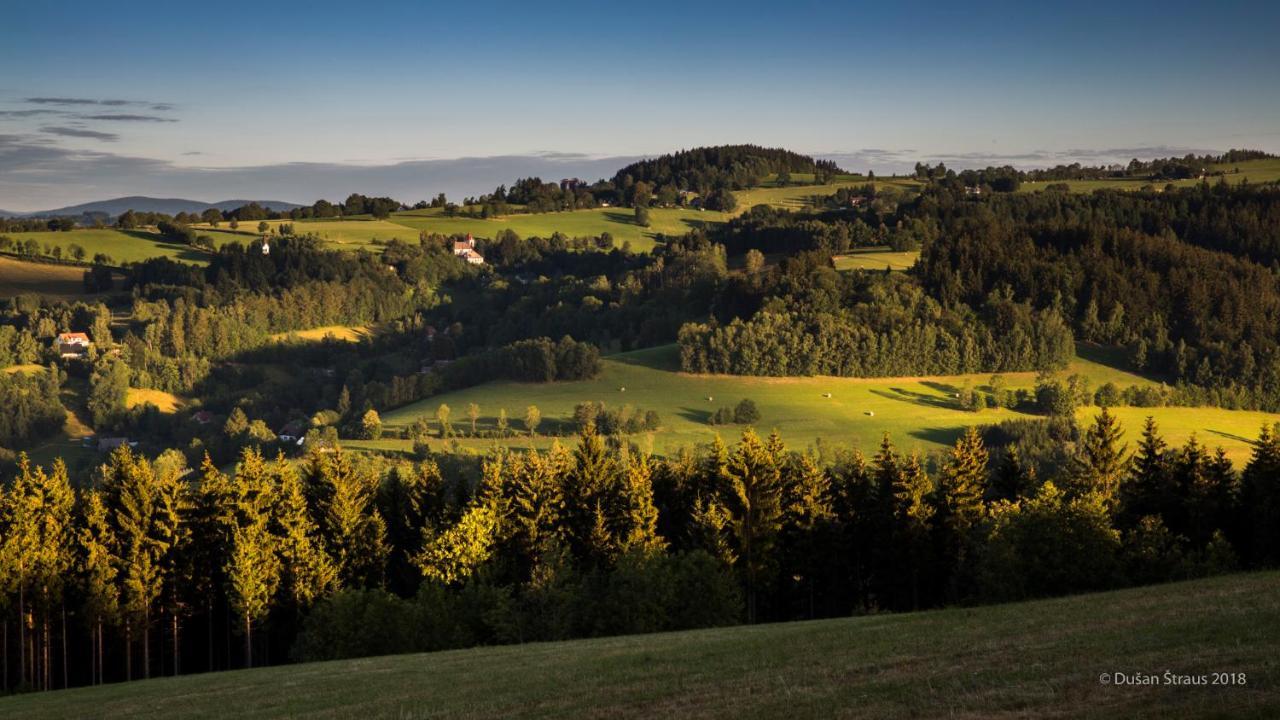 Penzion Pohlednicka Hotel Benecko Bagian luar foto
